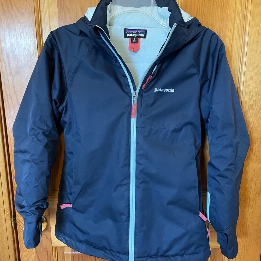 Patagonia Girls Snowbelle winter jacket